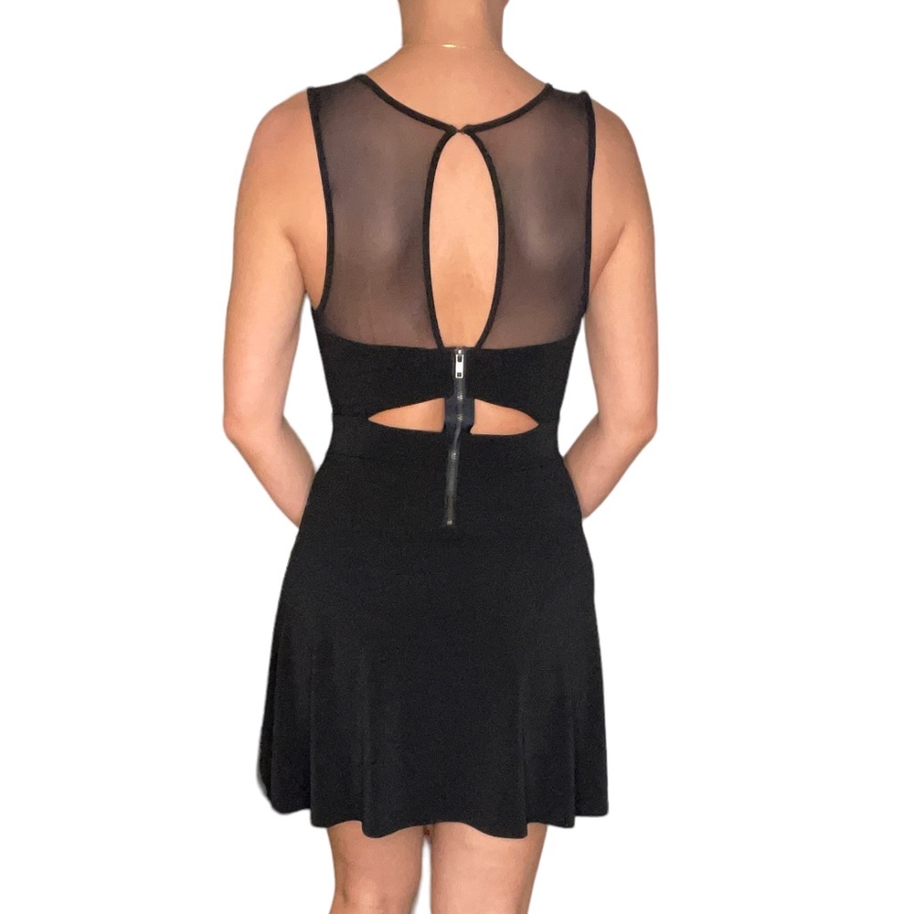 XS Silence and Noise Black Dress - Picture 3 of 7